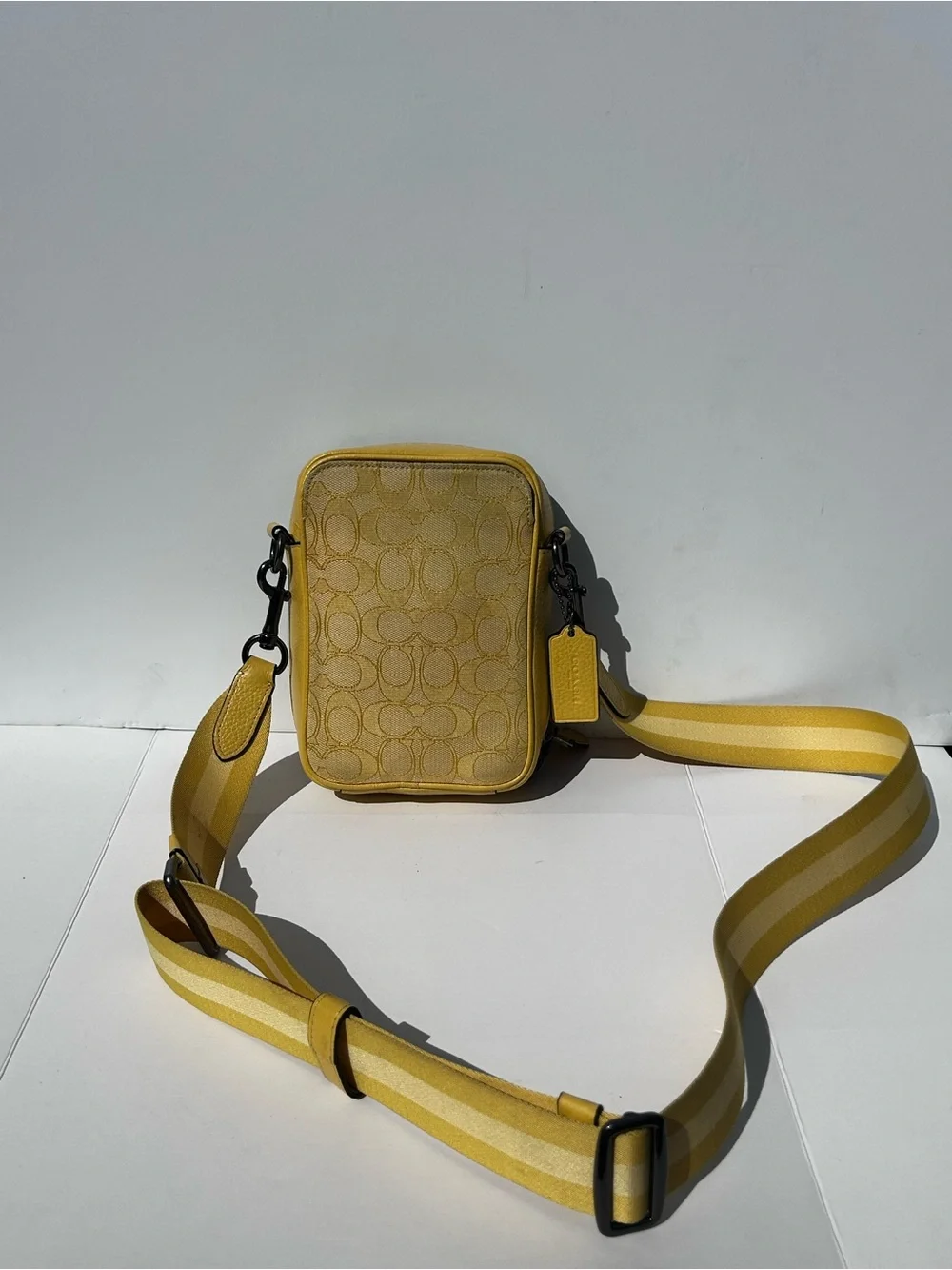 Coach Stanton Crossbody Bag Signature Jacquard Retro Yellow C8237 Travel Unisex